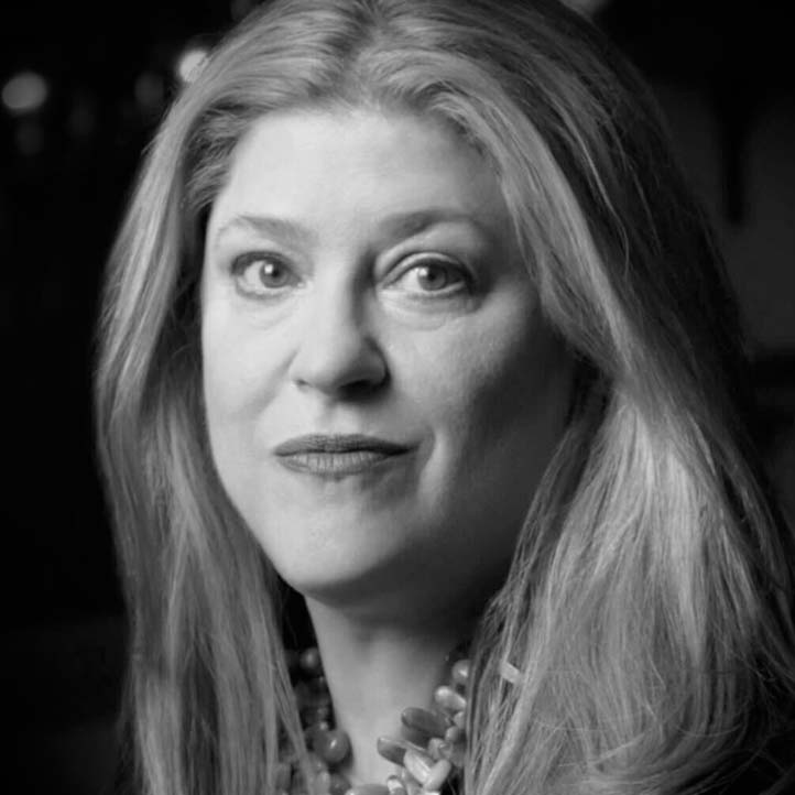 Donna Tuths